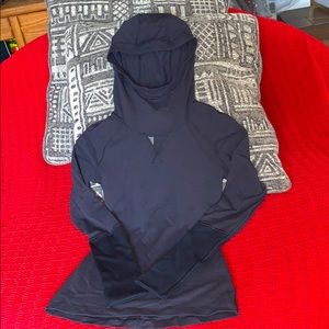 Lululemon size 2 Hooded sweatshirt